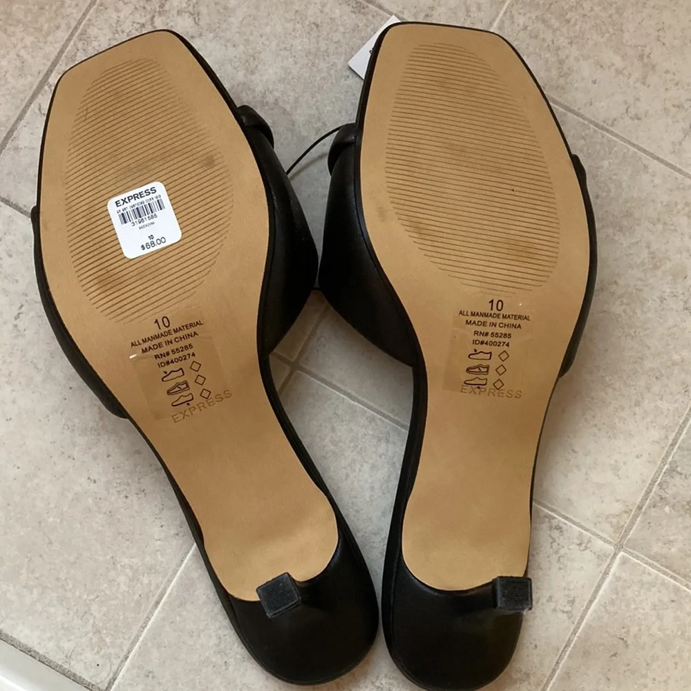 Express Women’s Sandals NWT - Picture 7 of 8